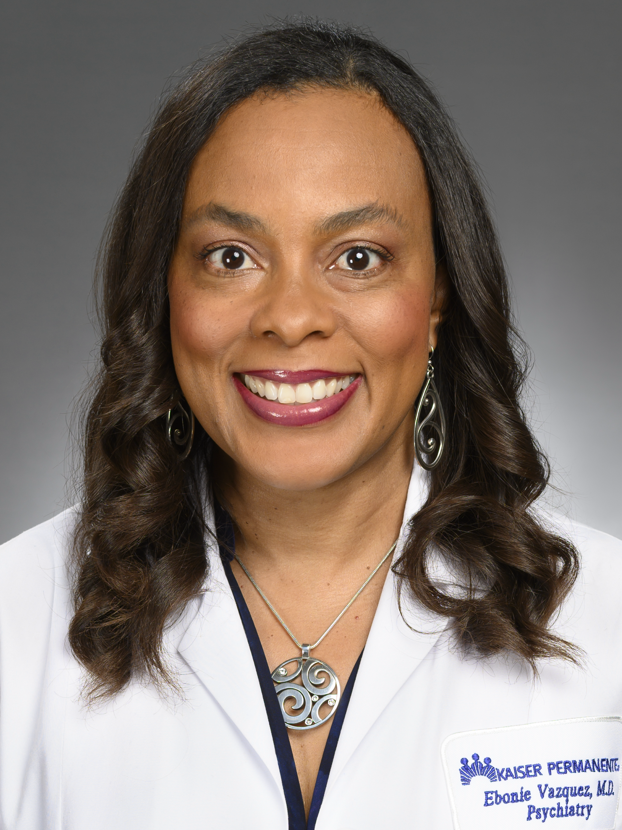 Ebonie M. Vázquez, MD